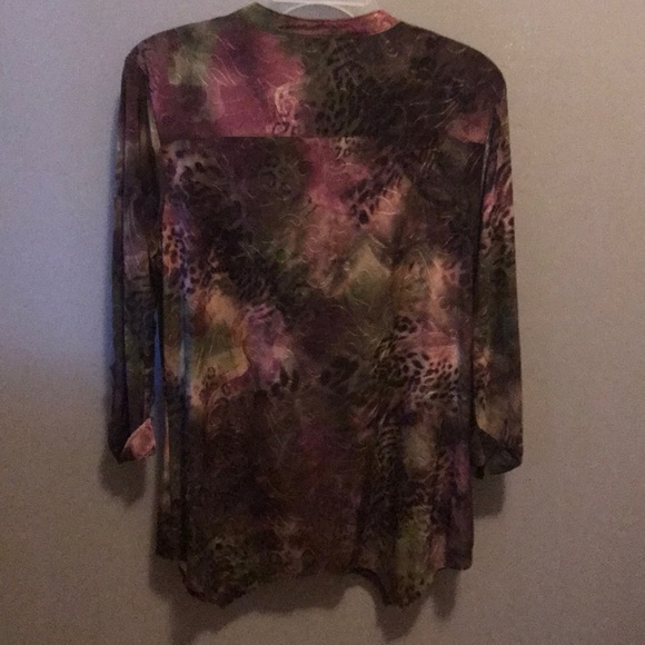 Too - Picture 2 of 2